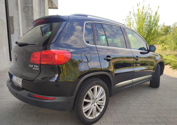 Volkswagen Tiguan cena 43000 przebieg: 32200, rok produkcji 2012 z Annopol małe 191